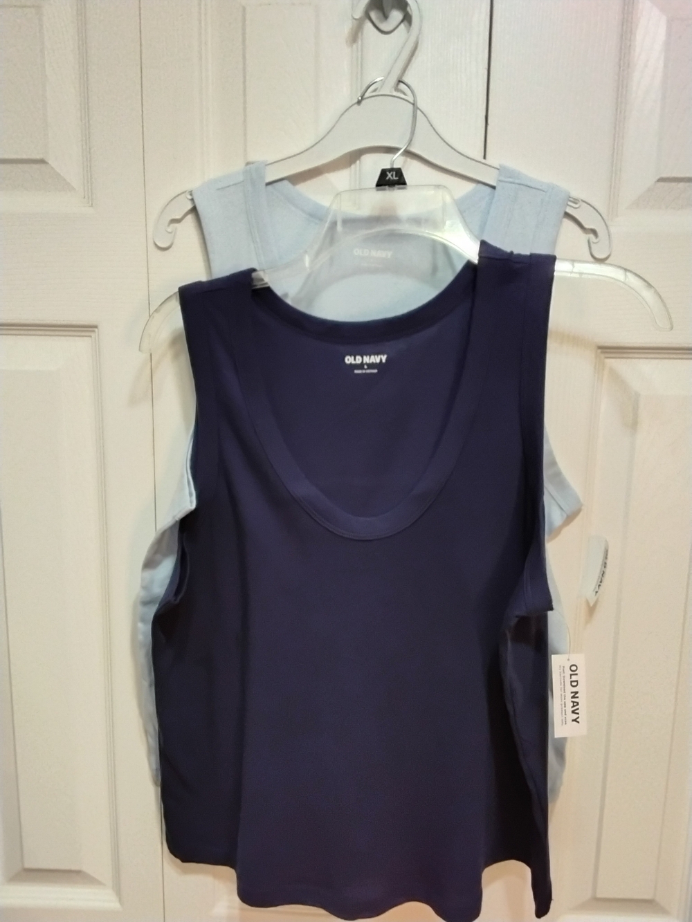 Old Navy Women's Navy Blue Tank Top